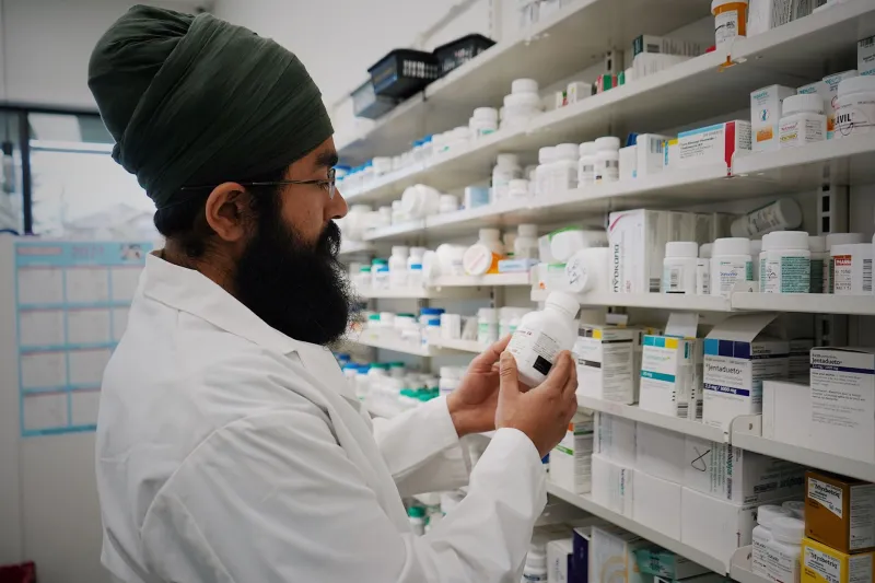 Brand-Name vs. Generic: The Real Reasons Your Doctor May Not Be Choosing the Cheaper Option